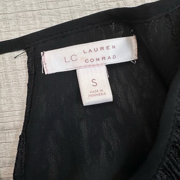 Lauren Conard LC Black Lace Open Shoulder Blouse WMNS Small Sheer Top Lined Boho - Picture 4 of 8
